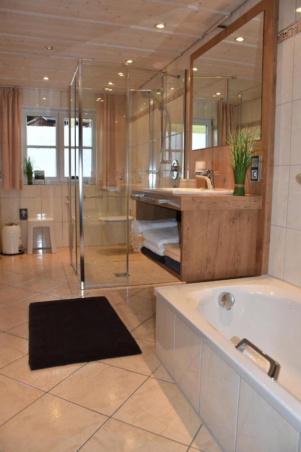 Ferienhaus Am Dorfbrunnen Oberstdorf Luaran gambar
