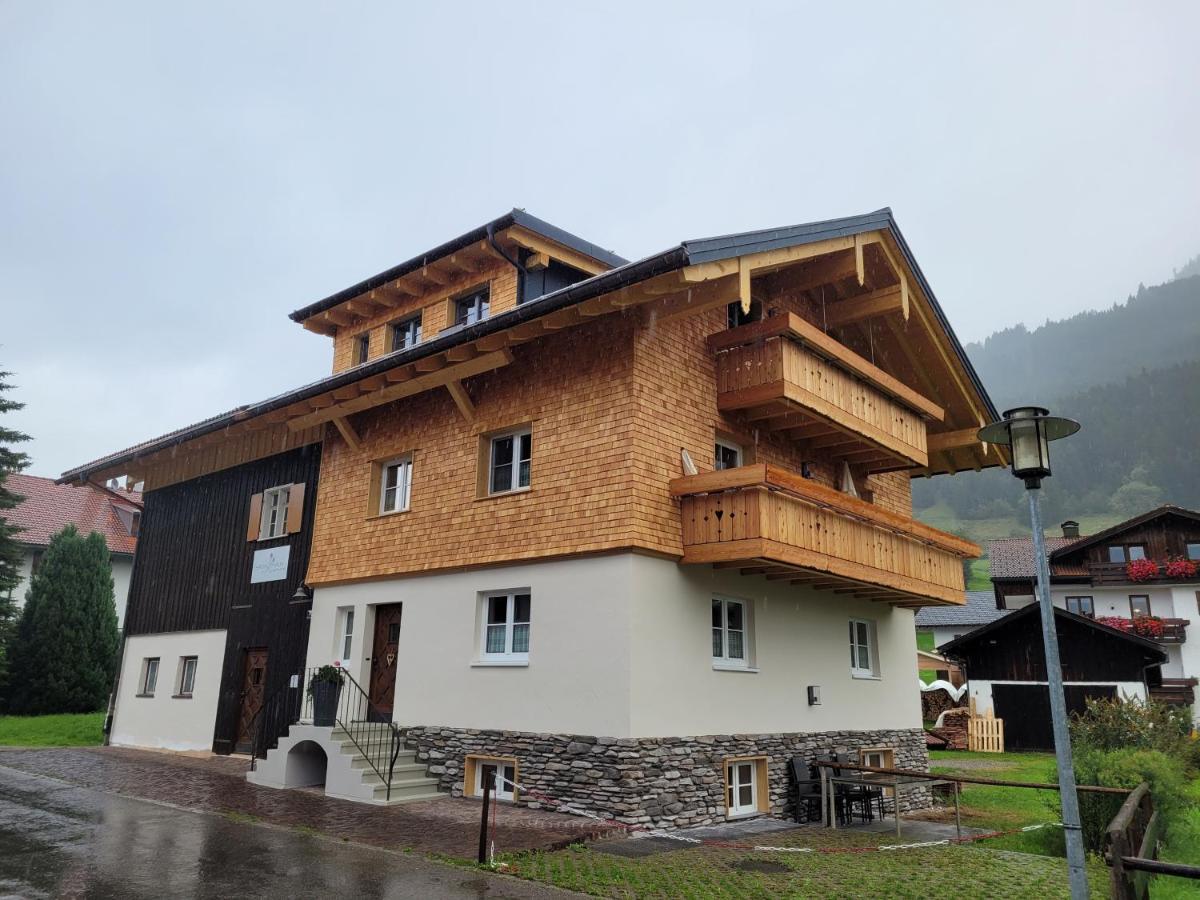 Ferienhaus Am Dorfbrunnen Oberstdorf Luaran gambar
