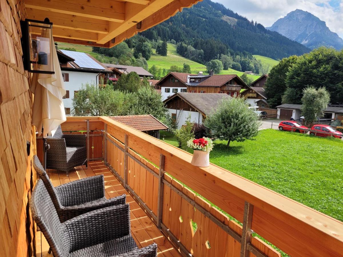 Ferienhaus Am Dorfbrunnen Oberstdorf Luaran gambar